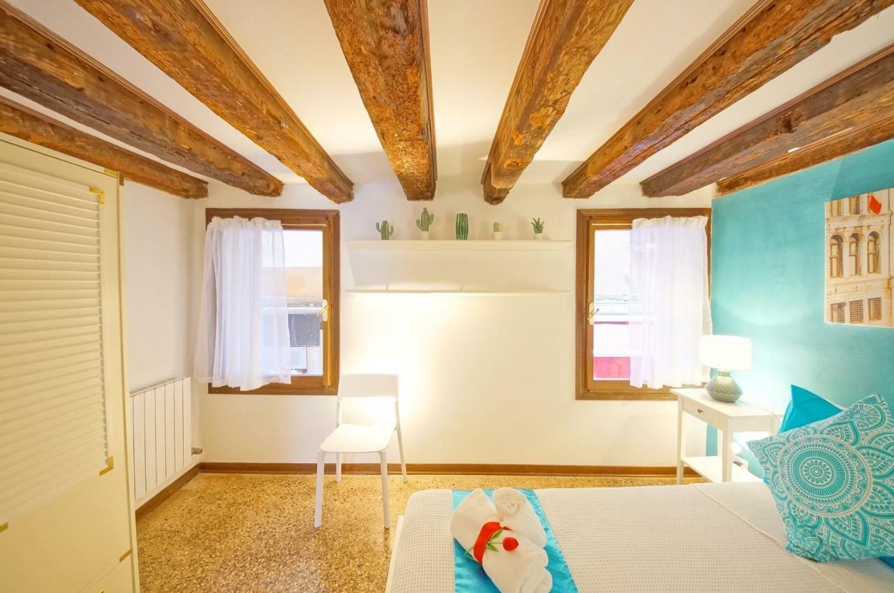 Calle Dei Fabbri San Marco